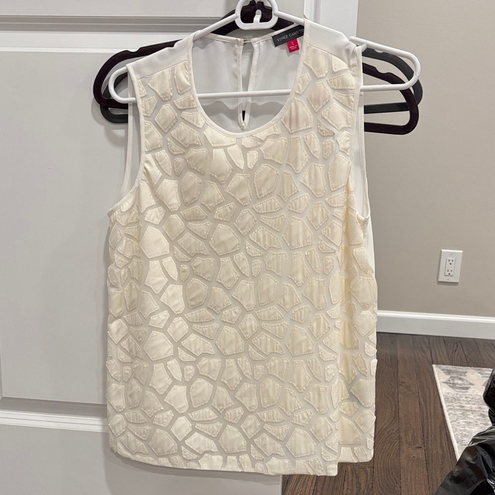 Vince Camuto Ivory Geometric Sleeveless Blouse